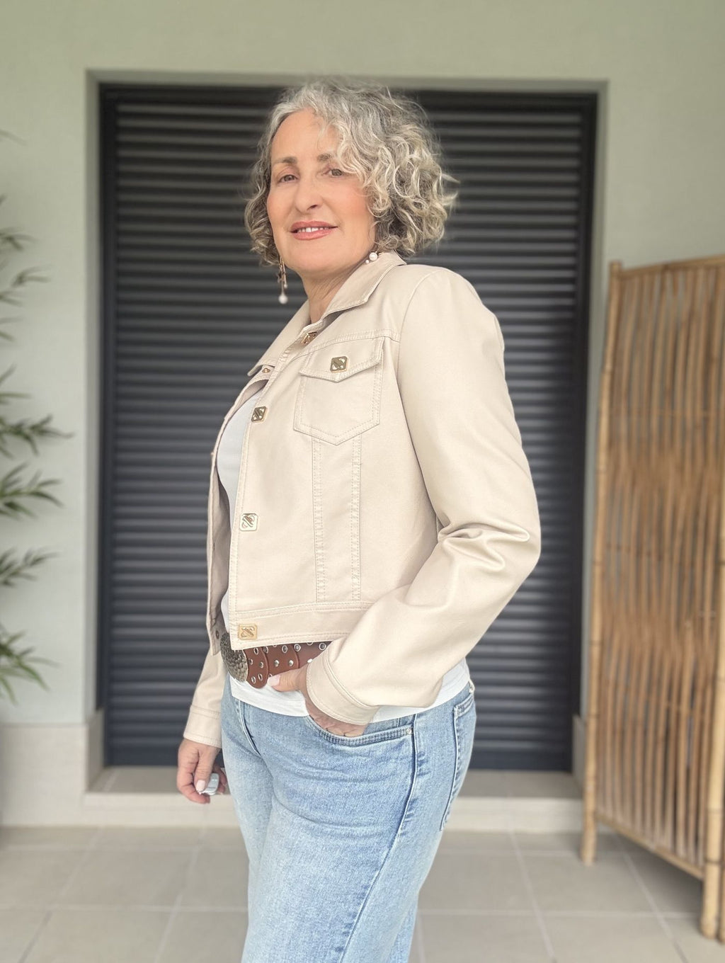 Giacca in similpelle beige