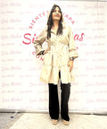 Gabardina Beige con Ajuste de Cintura Interior