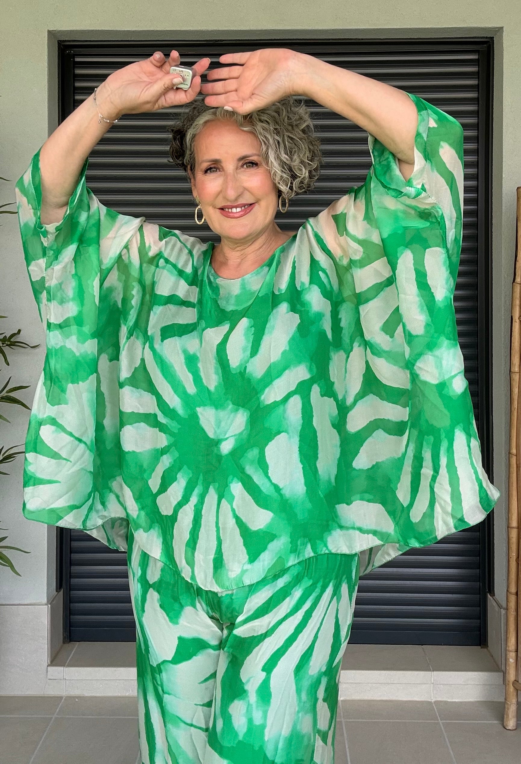 Completo Due Pezzi Verde Fantasia Pantalone e Blusone