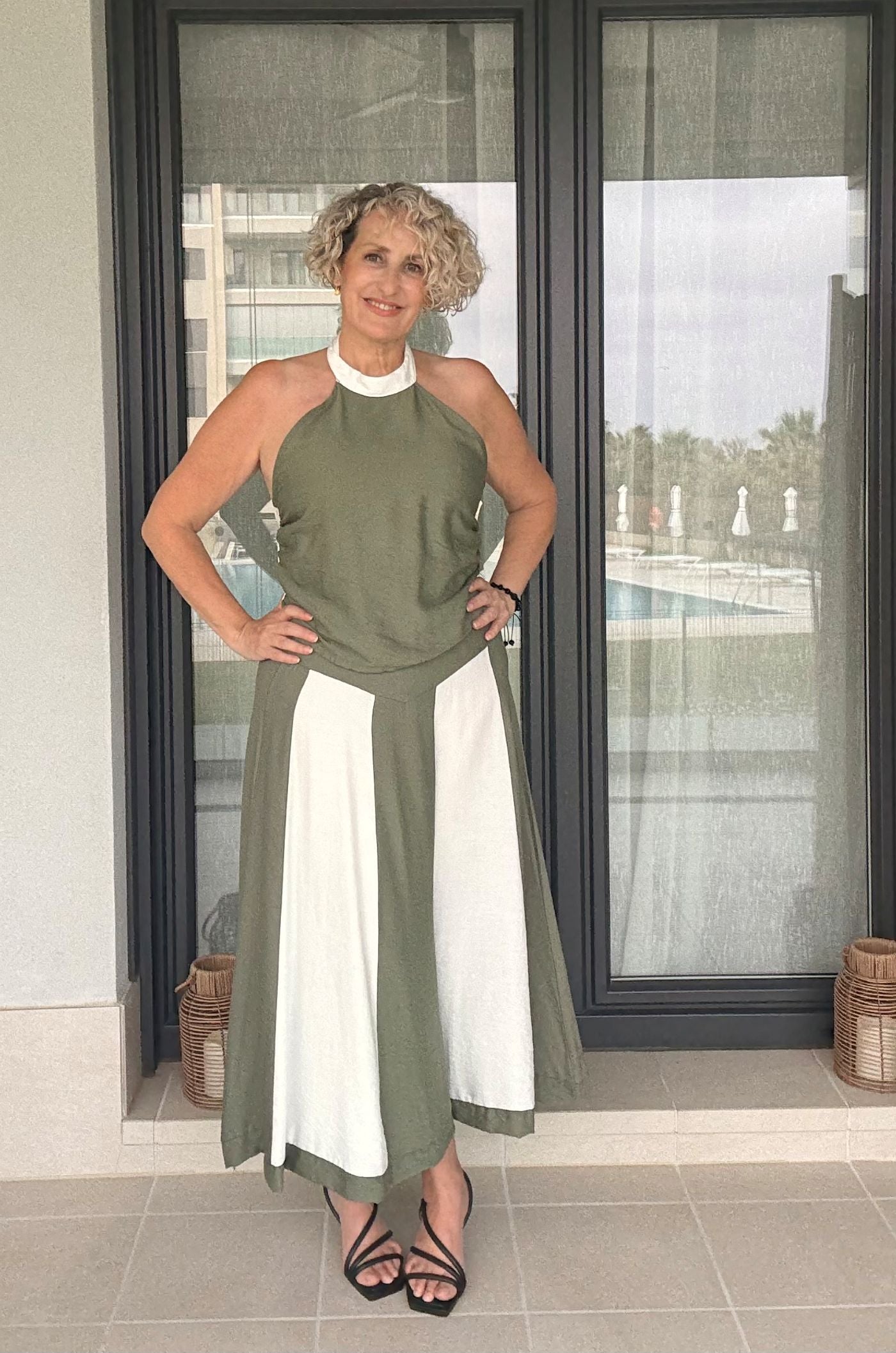 Conjunto Dos Piezas Verde Kaki y Blanco Lia