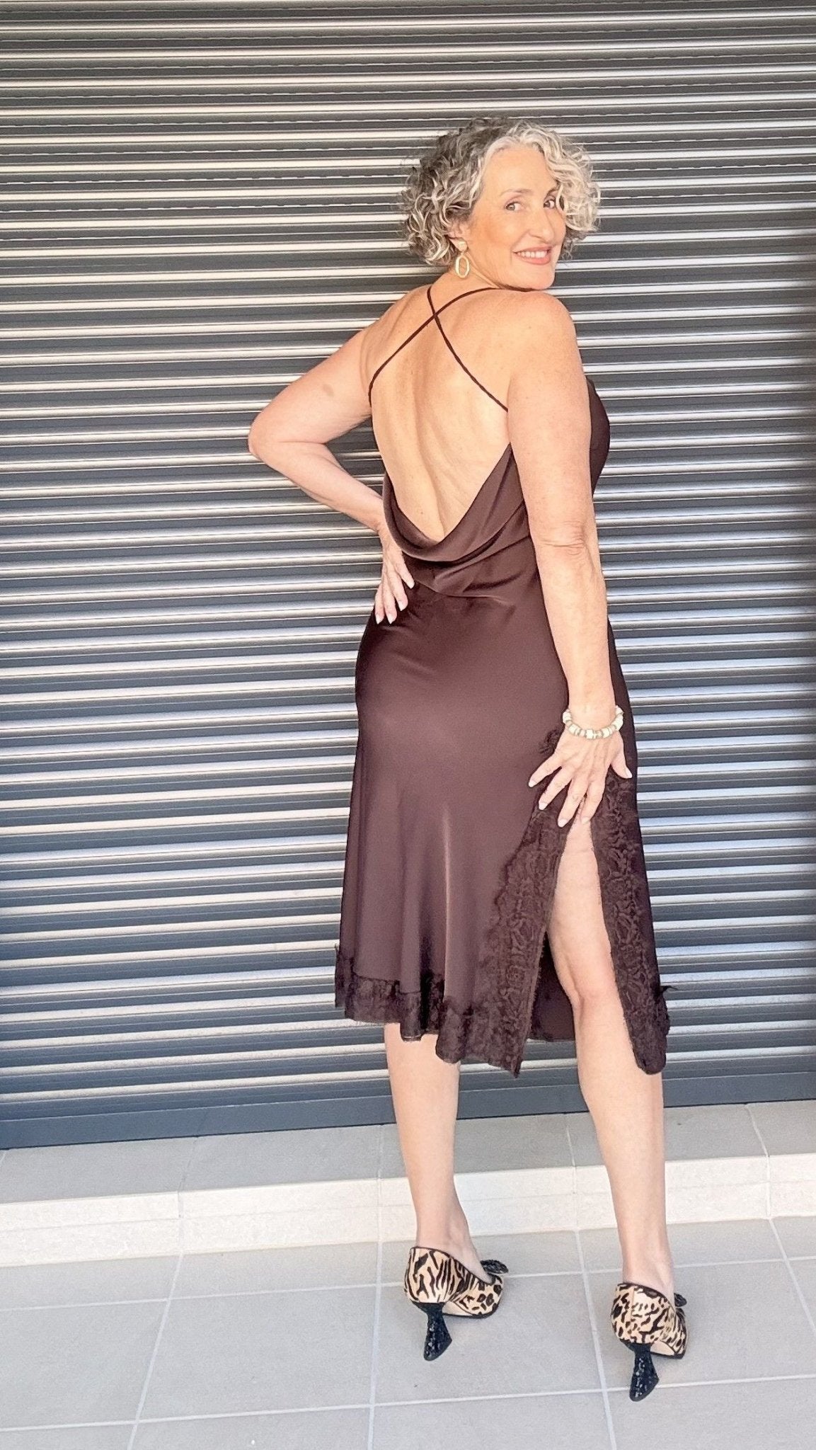 Vestido Lencero Marrón Chocolate - Siro Modas