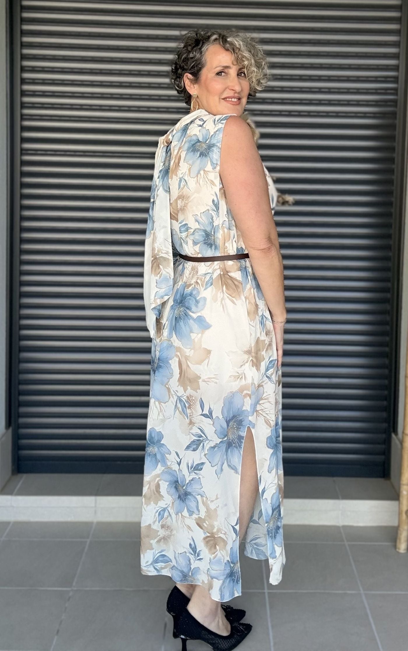 Vestido Estampado Azul y Beige con Lazada