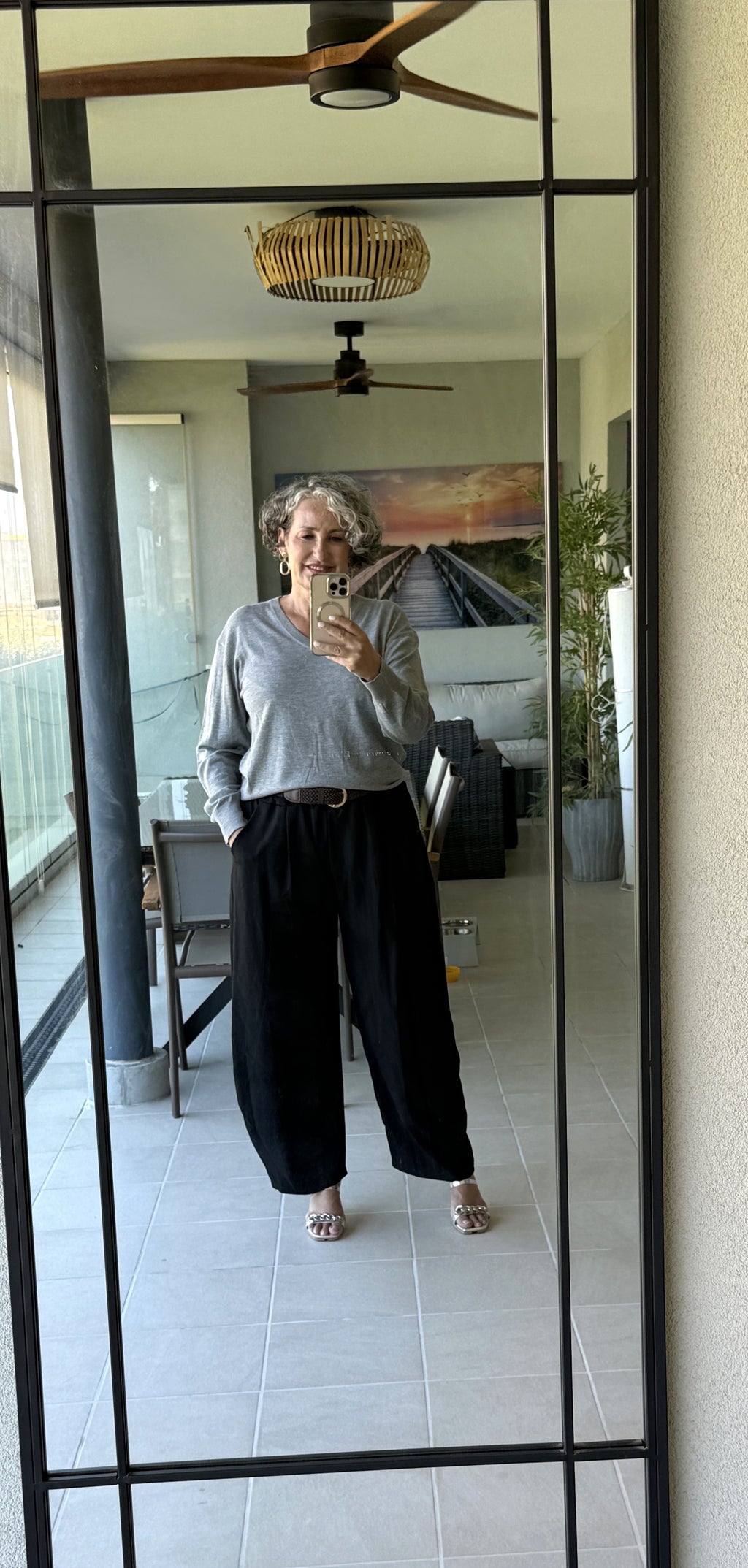 Pantalón Globo Negro con Cinturón