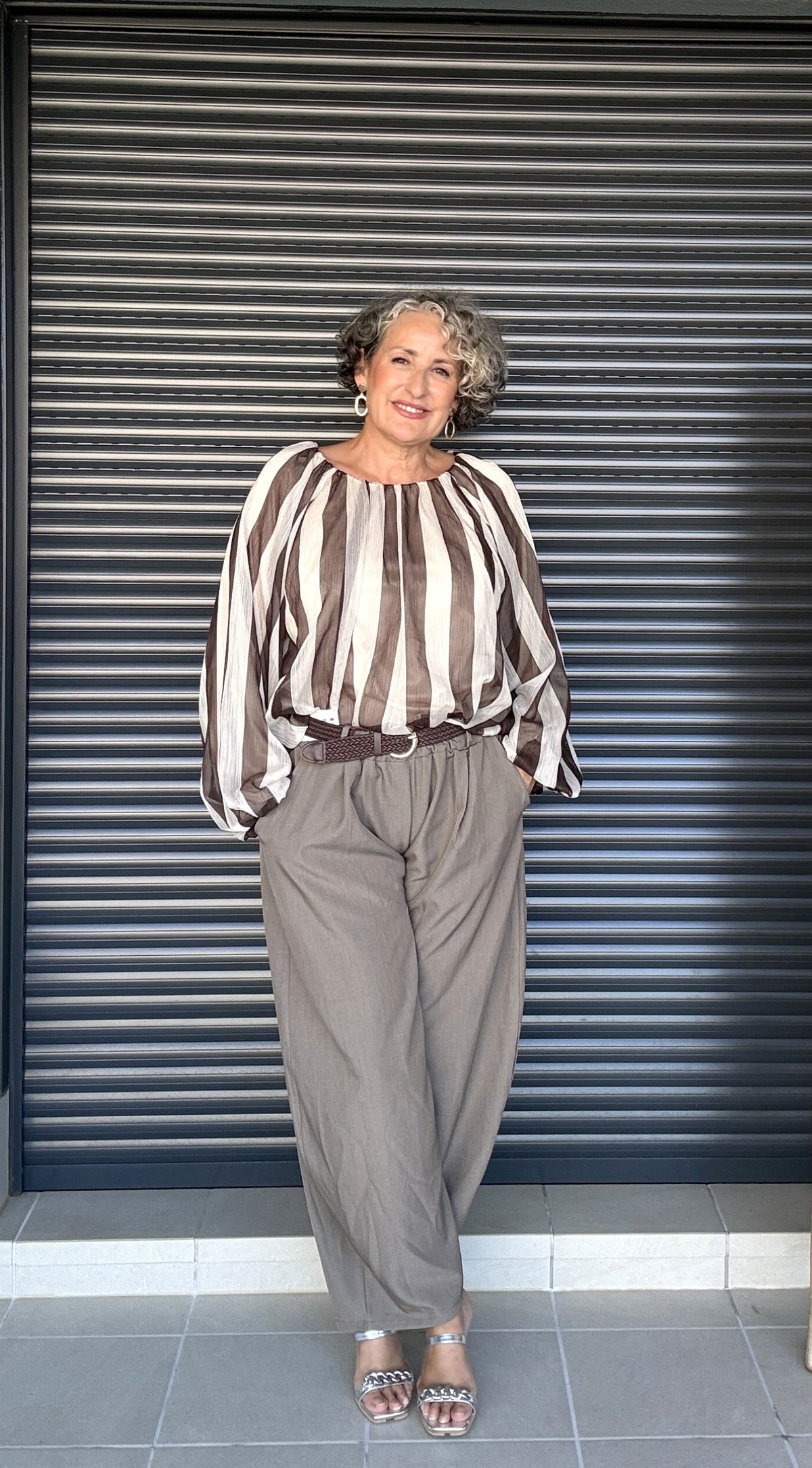 Pantalón Globo Taupe con Cinturón