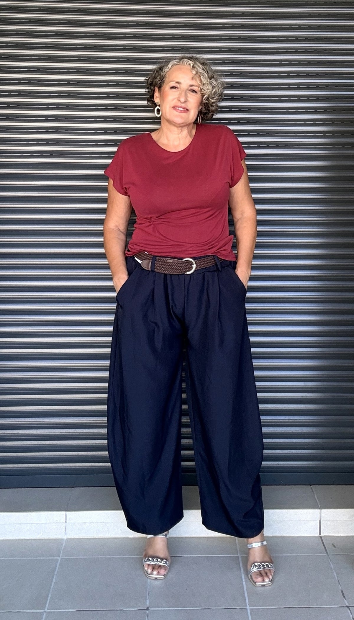 Pantalón Globo Azul Marino con Cinturón