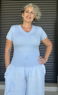 Camiseta Básica Celeste Canalé