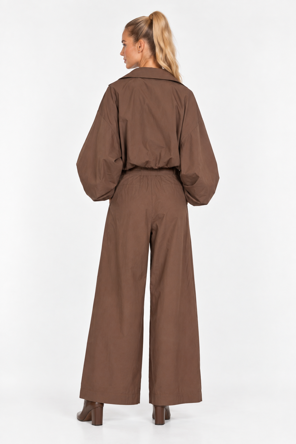 Pantalón Gabardina Tiro Alto Marrón