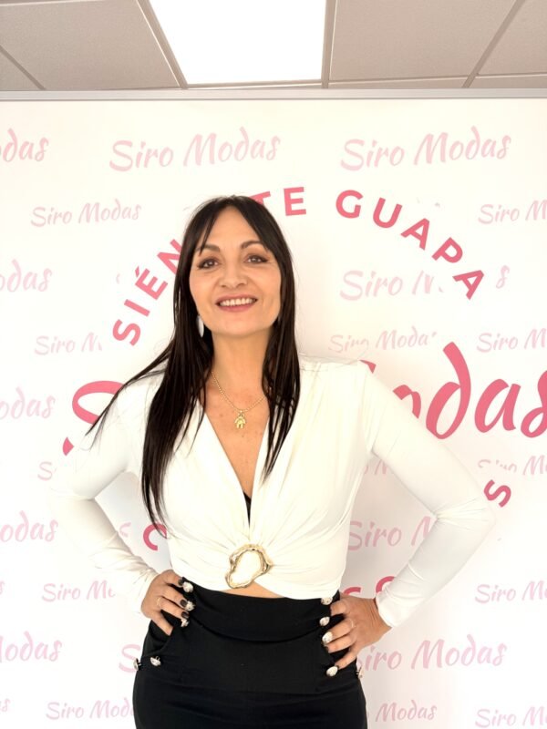 Top Antonella Blanco