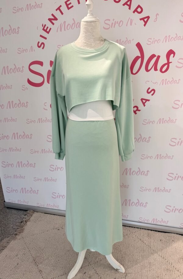 Conjunto Sport Falda verde agua