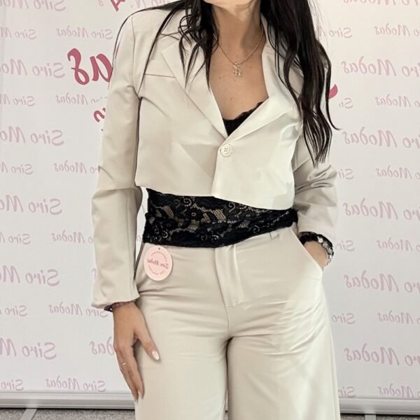 Traje Alexia Beige