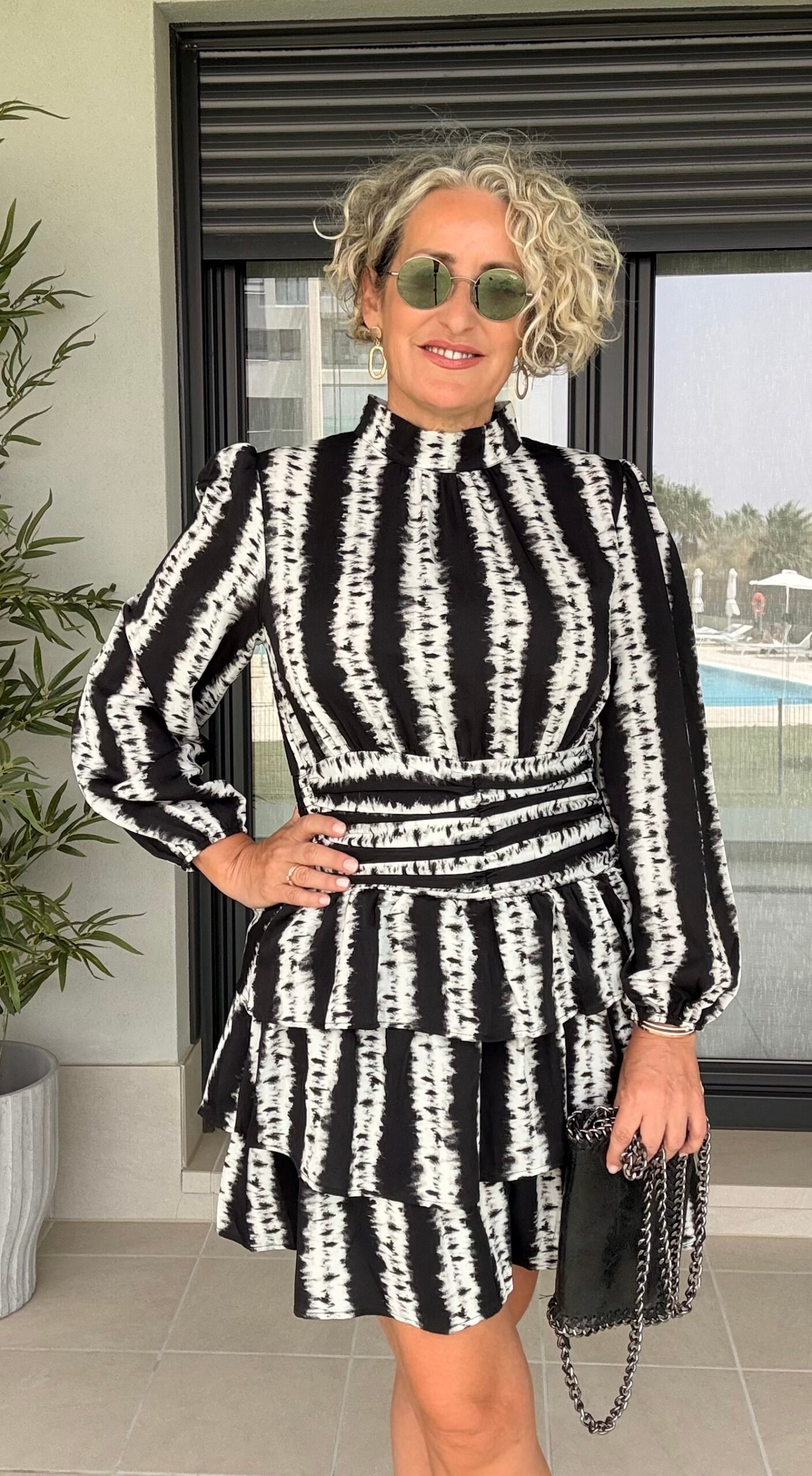 Vestido Valentina Negro Rayas - Imagen 2