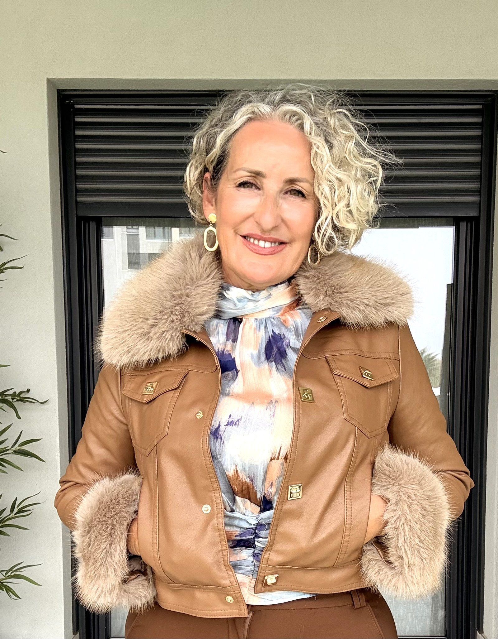 Chaqueta Marrón Bella Desmontable - Imagen 5