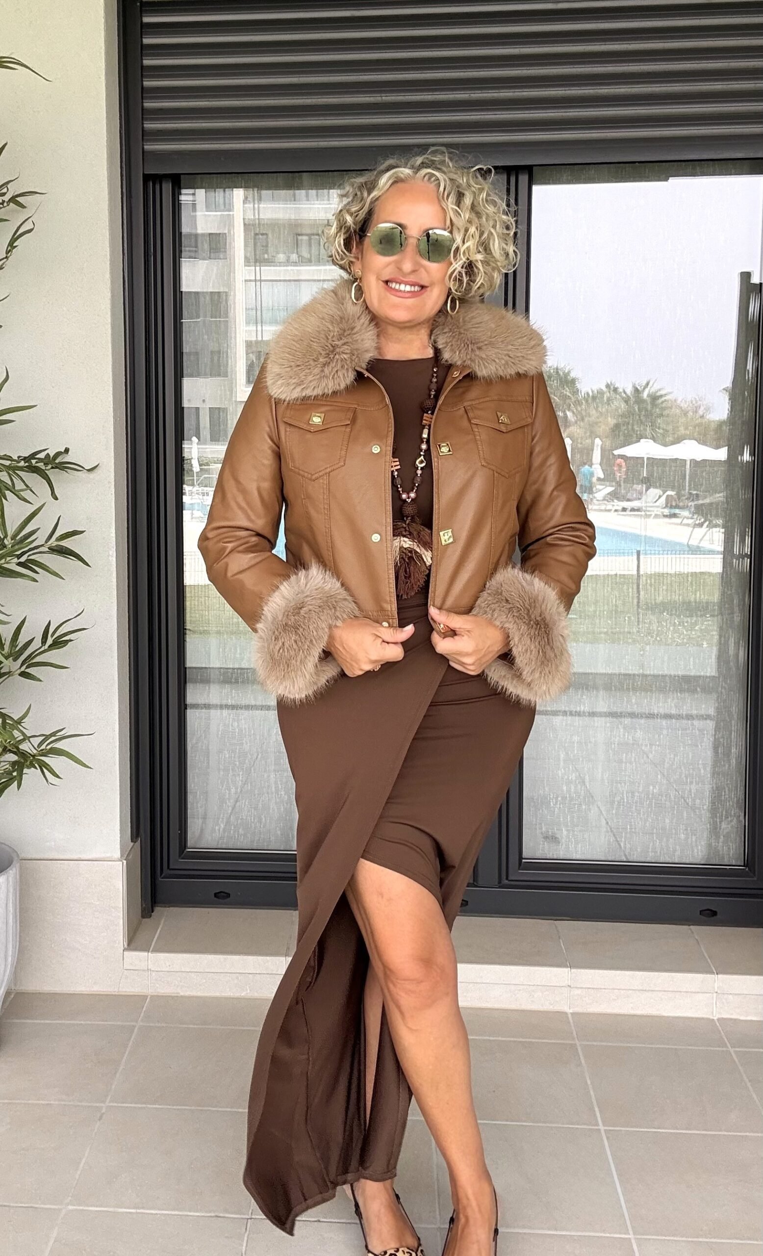 Chaqueta Marrón Bella Desmontable - Imagen 4