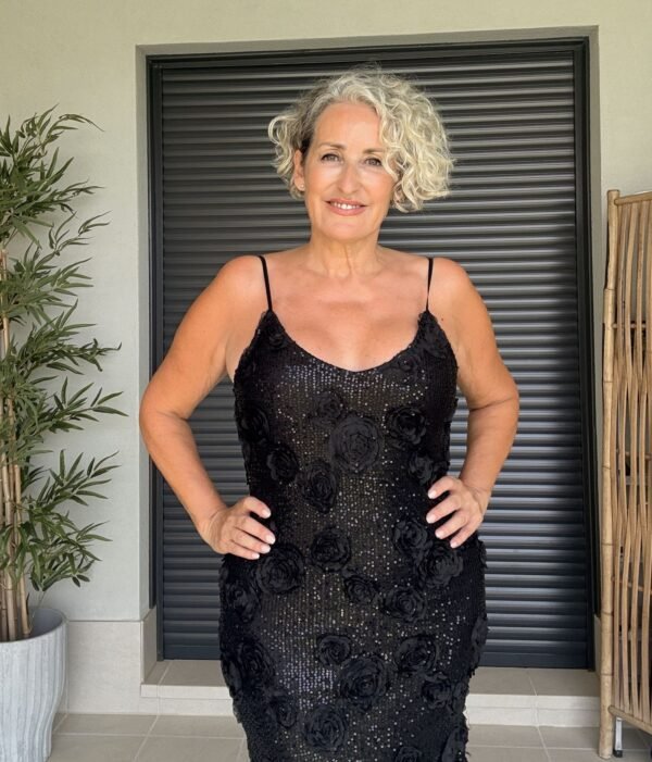 Vestido Negro Invitada