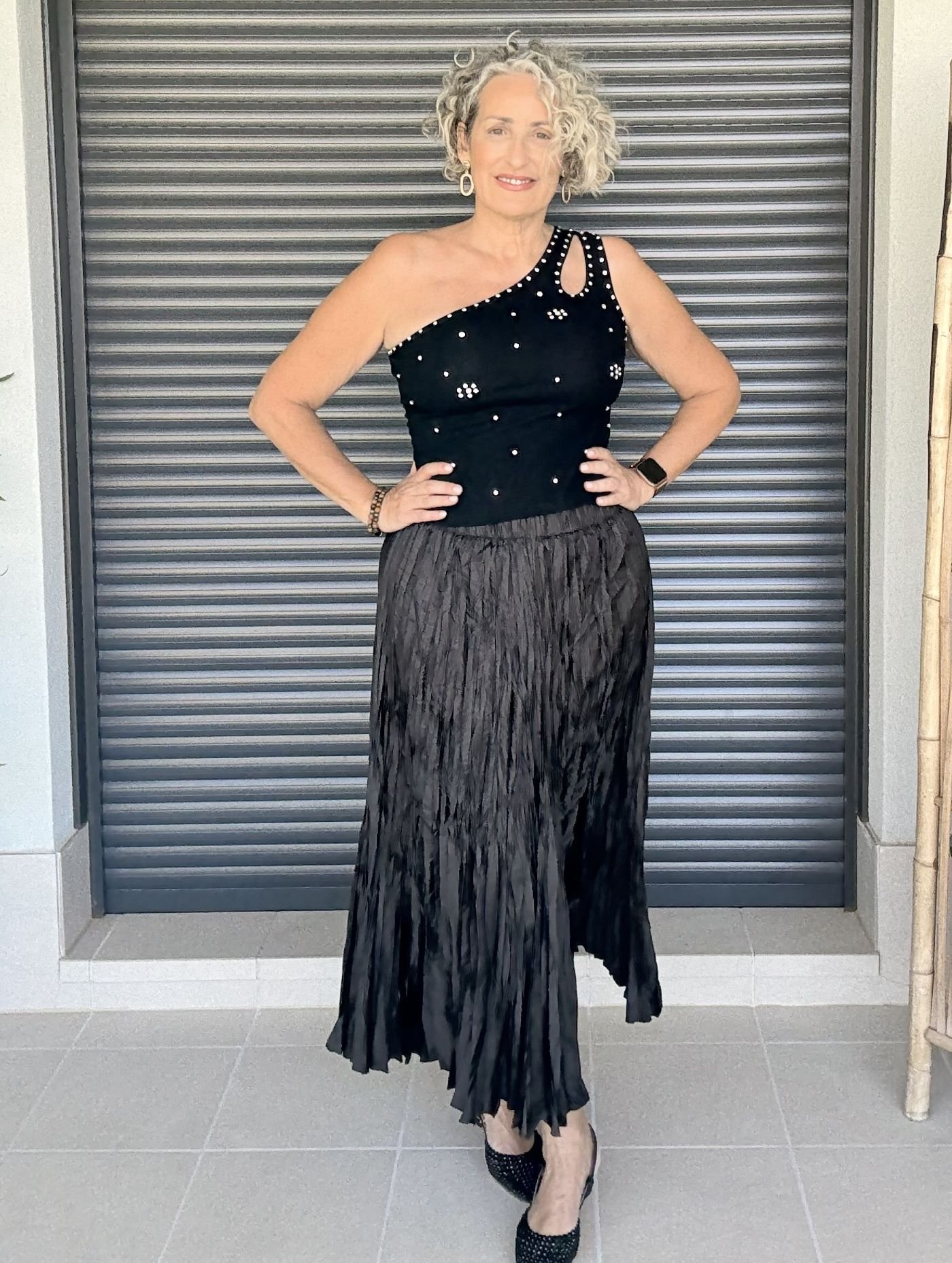 Falda efecto piel negra