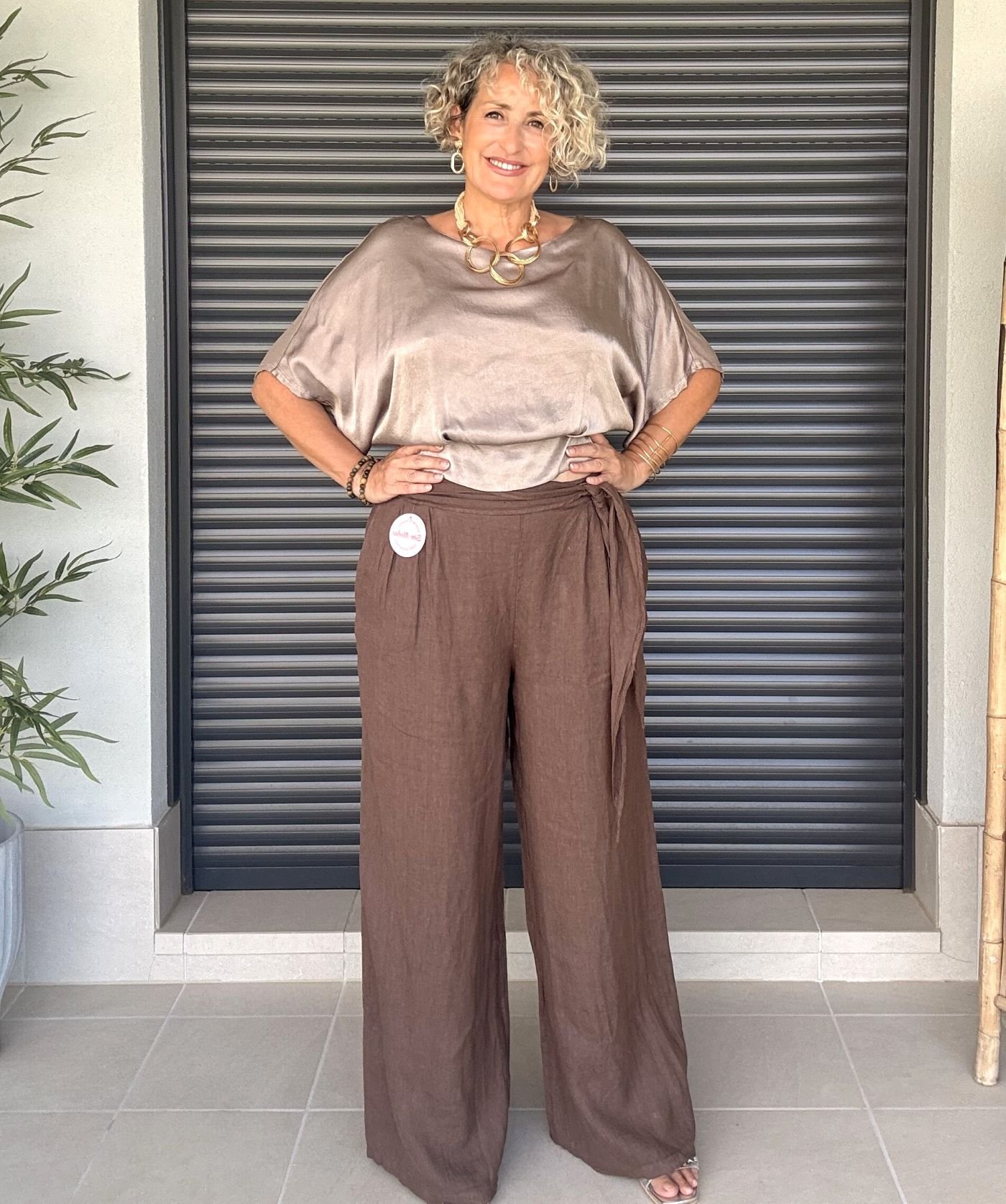 Pantalon Chocolate Aura +blusa martina