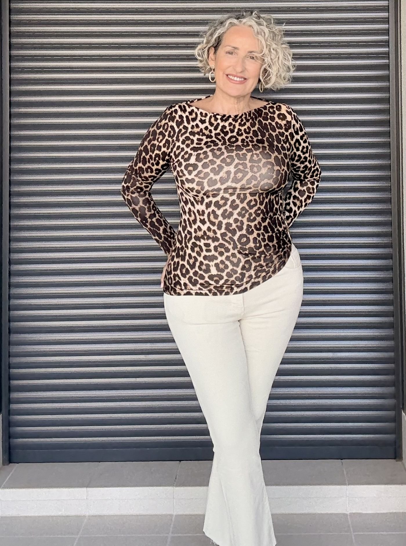 Pantalon Jeans beige+top animal print