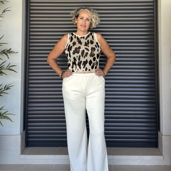 Pantalon sport beige Pantalón sport beige