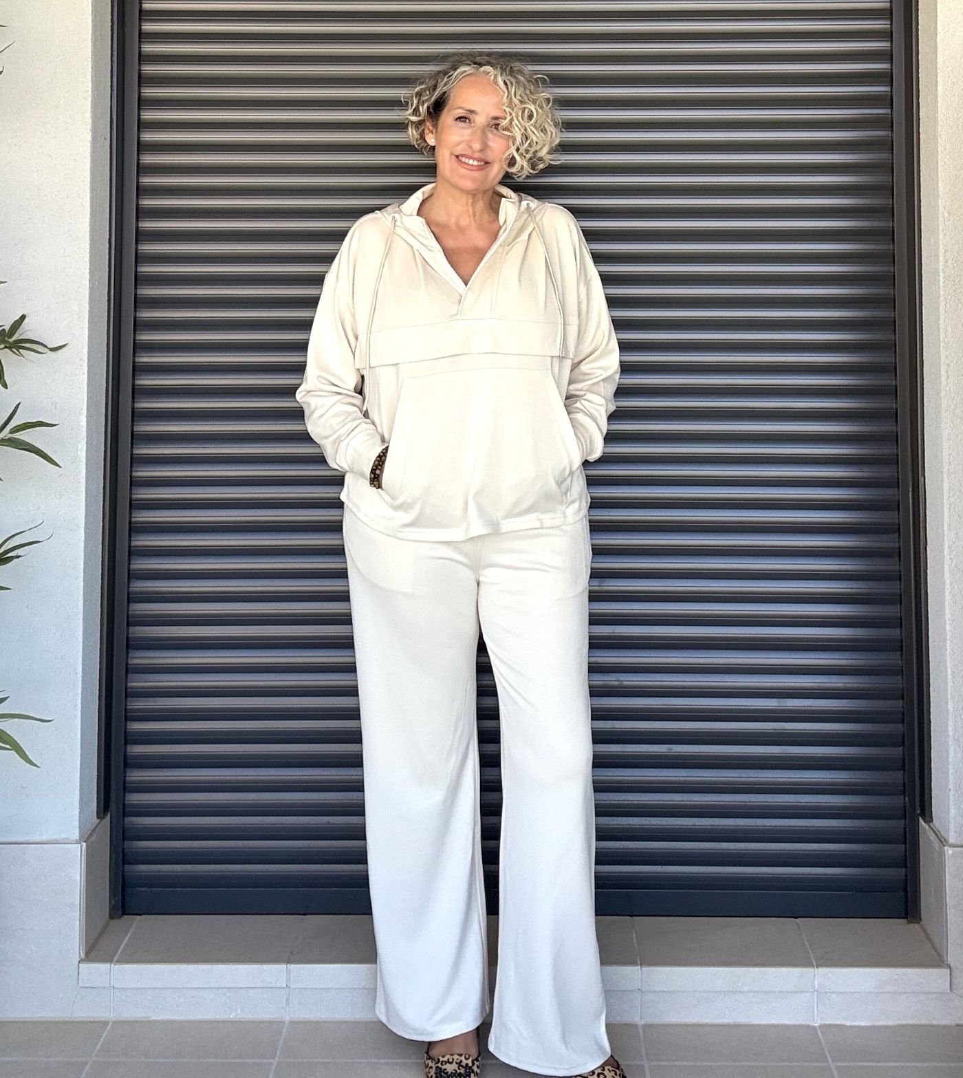 Sudadera beige sport.