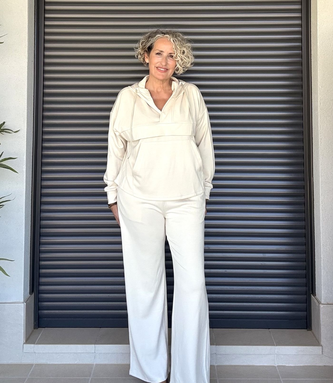 Sudadera beige sport.