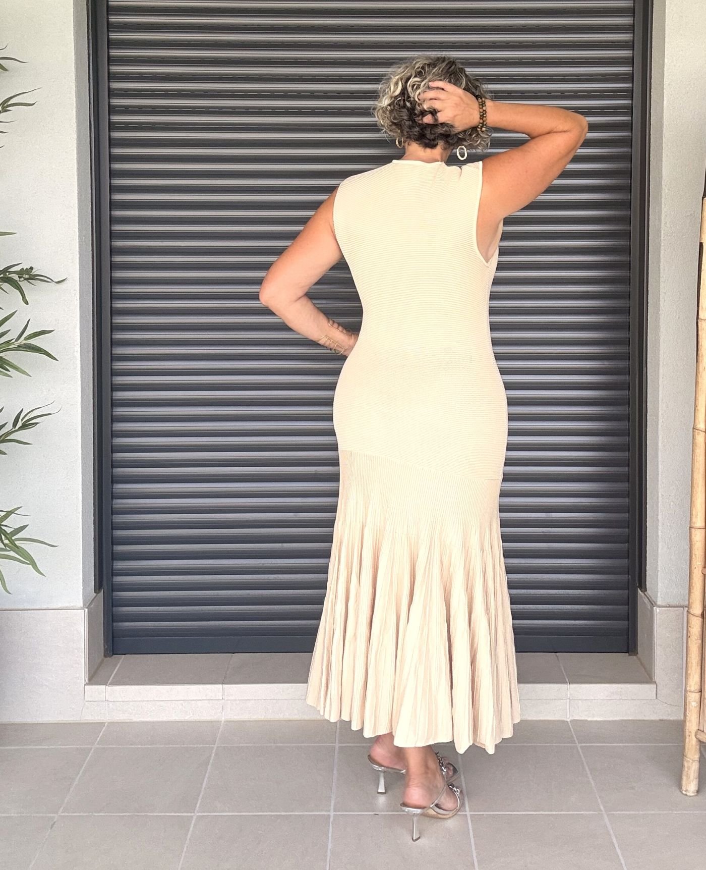 Vestido Sevilla beige