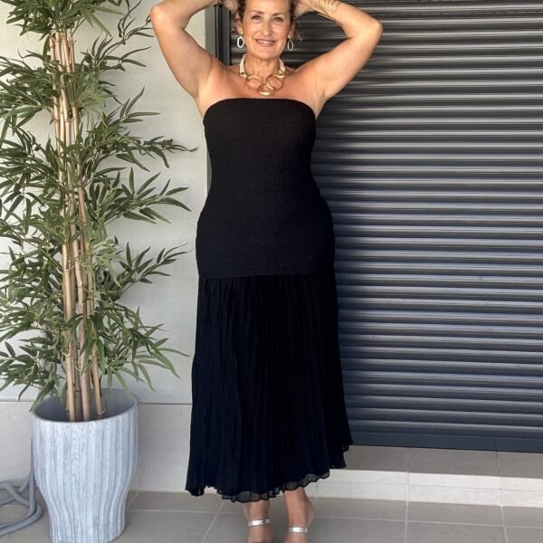 Vestido negro combinado plisado Vestido negro combinado plisado