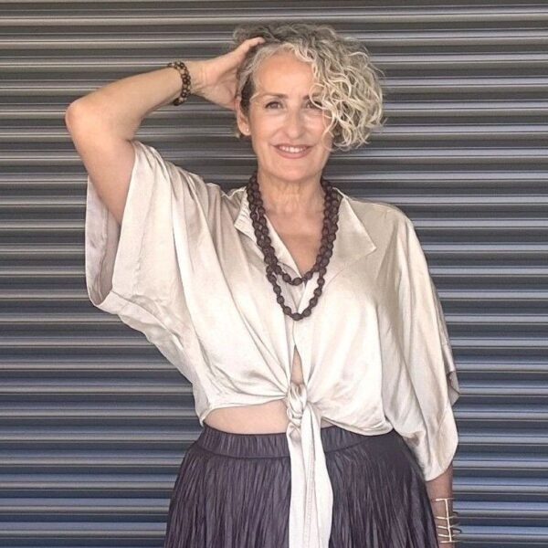 Colgante nudos chocolate.