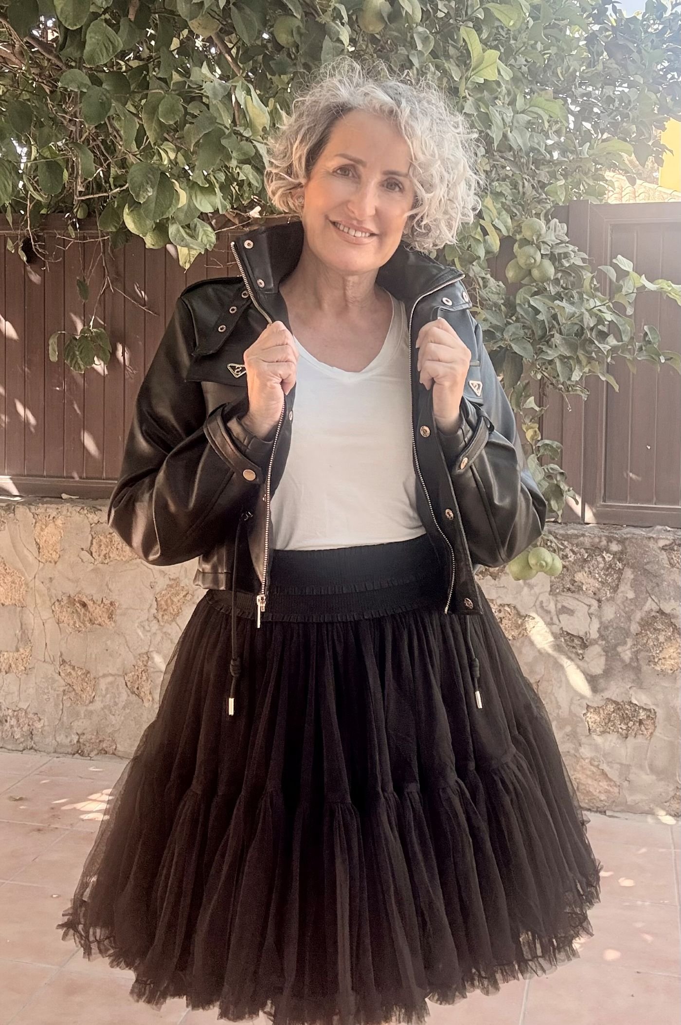 Falda Tul Negra Corta