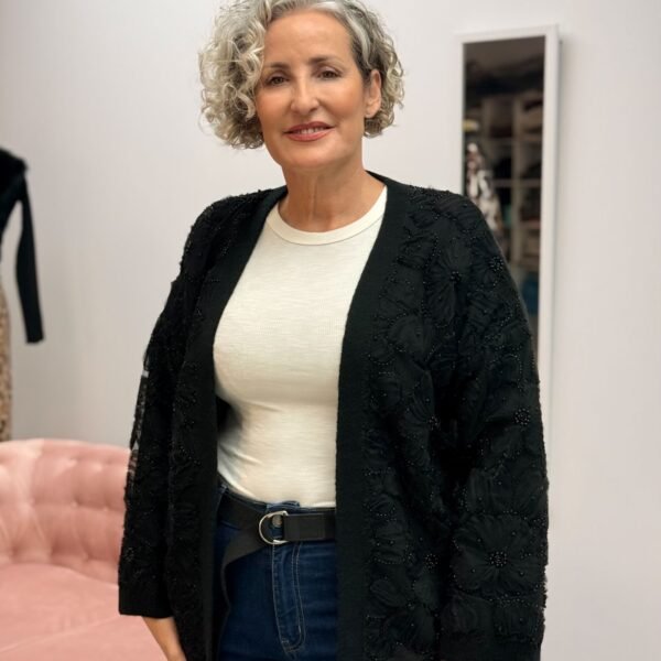 Rebeca Negra Bordada Tul Rebeca Negra Bordada Tul