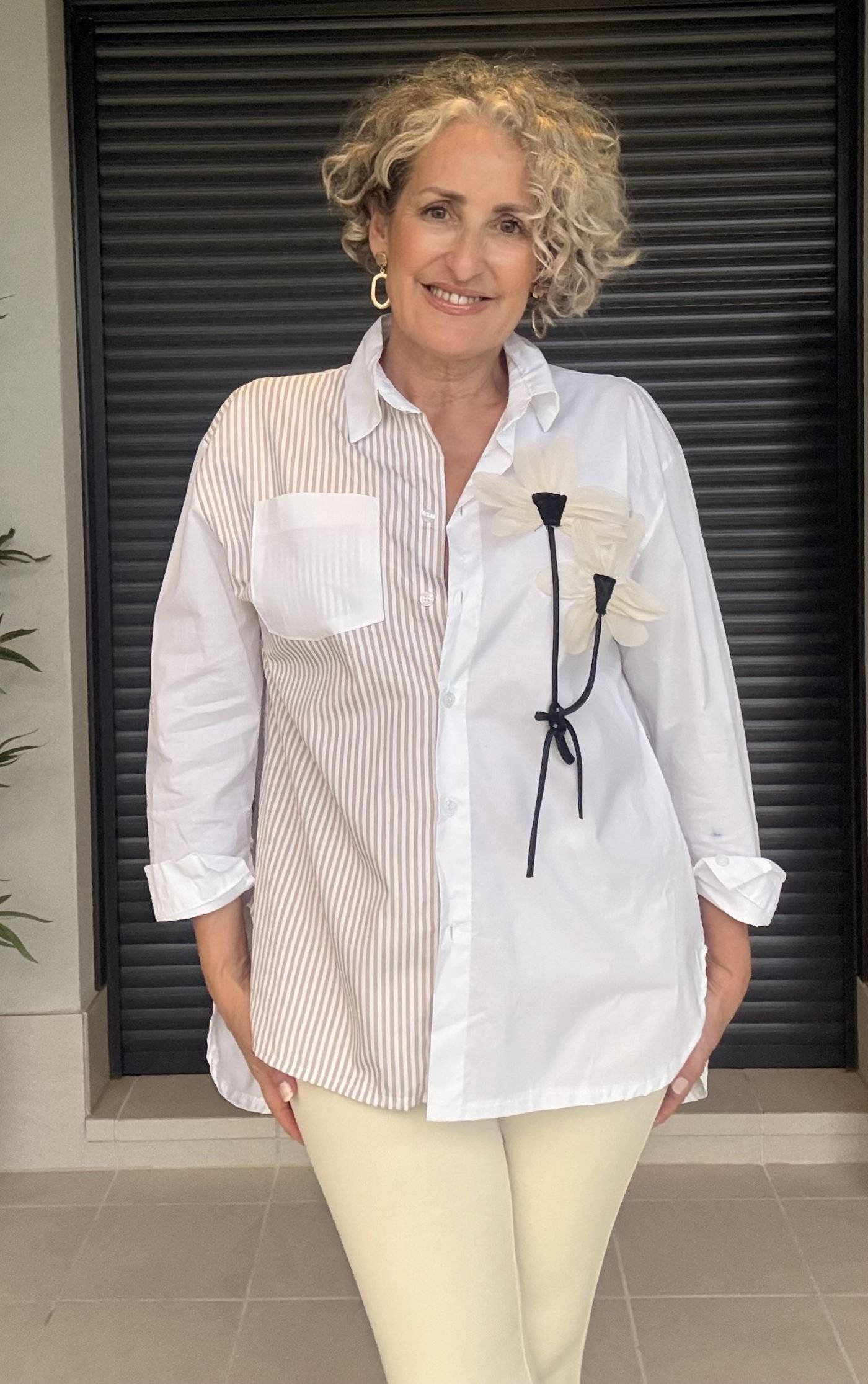 Camisa Flor Rayas Beige