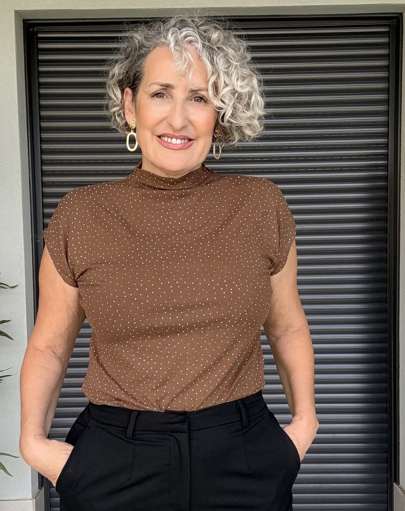 Top Marrón Circonitas